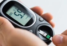 Autoimmune Hepatitis and PBC Overlap Syndrome Is Associated With Increased Complications